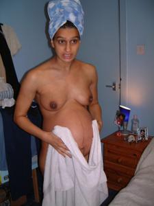 Беременная индианка дает полизать жопу - фото #5