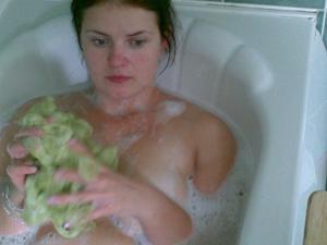 Пухлик принимает ванну - фото #42