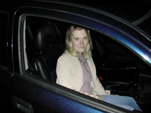 Француженка Софи в машине и дома - фото #1