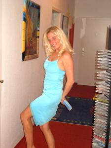 Сексуальная немецкая блондинка - фото #33