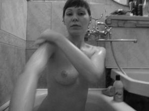 Голые фото молодой русской жены - фото #87