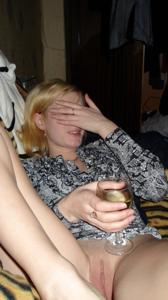 Разведенная россиянка пьянствует в одиночестве и жаждет любви - скриншот 6