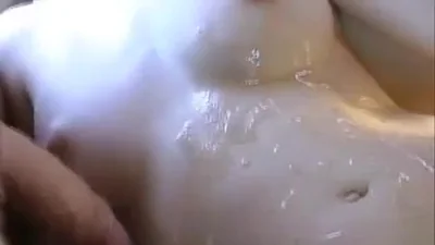 Dos tipos follan a mi esposa en el asiento trasero