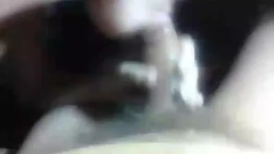 Elle suce bien son mari