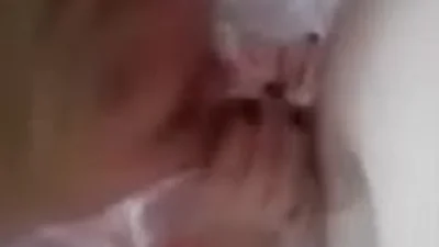 MFM com uma vadia russa filmado com uma câmera de iPhone